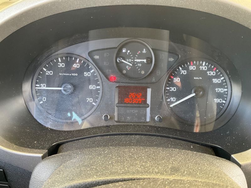 Citroen Berlingo 1.6 Blue-HDi Live Edition 2016 – снимка 18