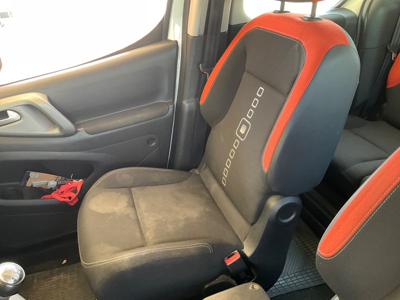 Citroen Berlingo 1.6 Blue-HDi Live Edition 2016 – снимка 29