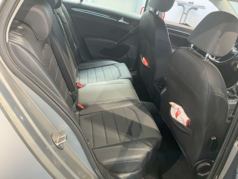 Volkswagen Golf VII 2.0 TDI Highline BlueMotion Tech 2013 – снимка 14