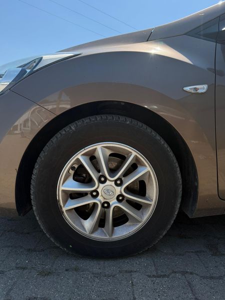 Hyundai i30 1.4 FIFA World Cup Edition 2015 – снимка 3