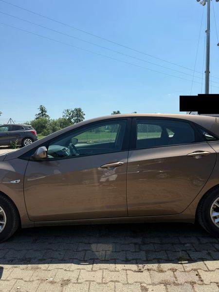 Hyundai i30 1.4 FIFA World Cup Edition 2015 – снимка 4