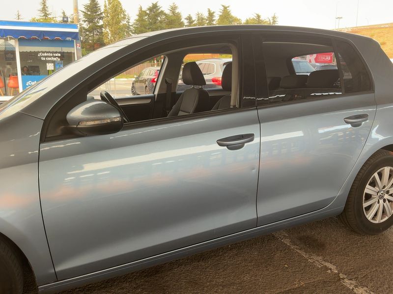 Volkswagen Golf VI 1.6 TDI Advance 2010 – снимка на щета