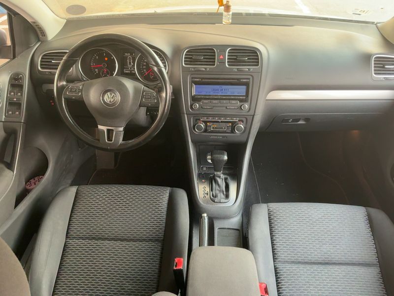 Volkswagen Golf VI 1.6 TDI Advance 2010 – снимка 12