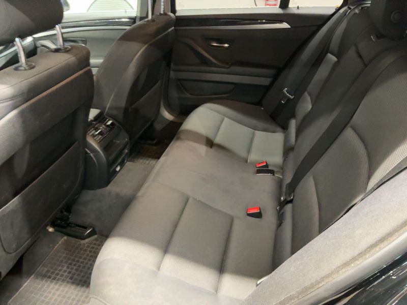 BMW 5er 520d 2015 – снимка 19