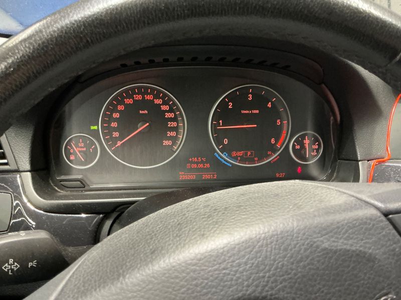 BMW 5er 520d 2015 – снимка 18
