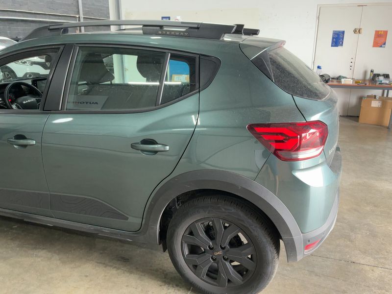 Dacia Sandero 1.0 TCe LPG Stepway Extreme+ 2024 – снимка 6