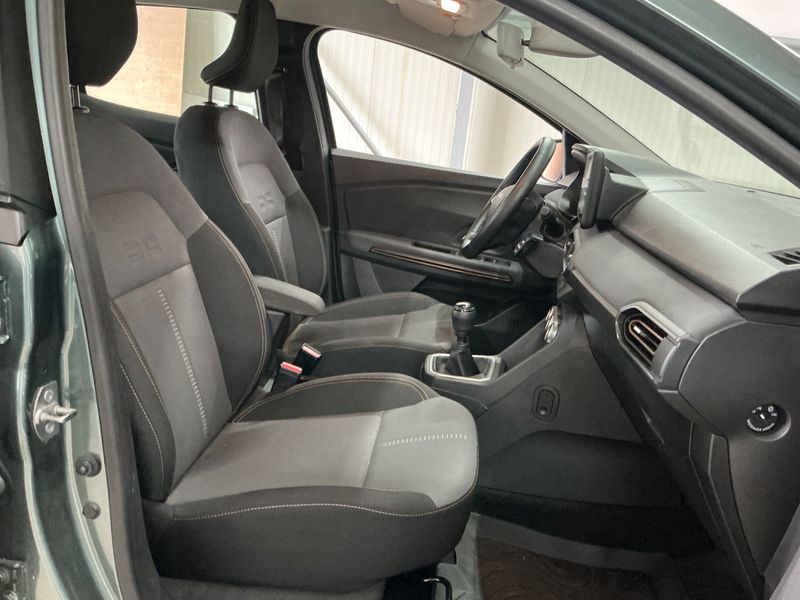 Dacia Sandero 1.0 TCe LPG Stepway Extreme+ 2024 – снимка 16