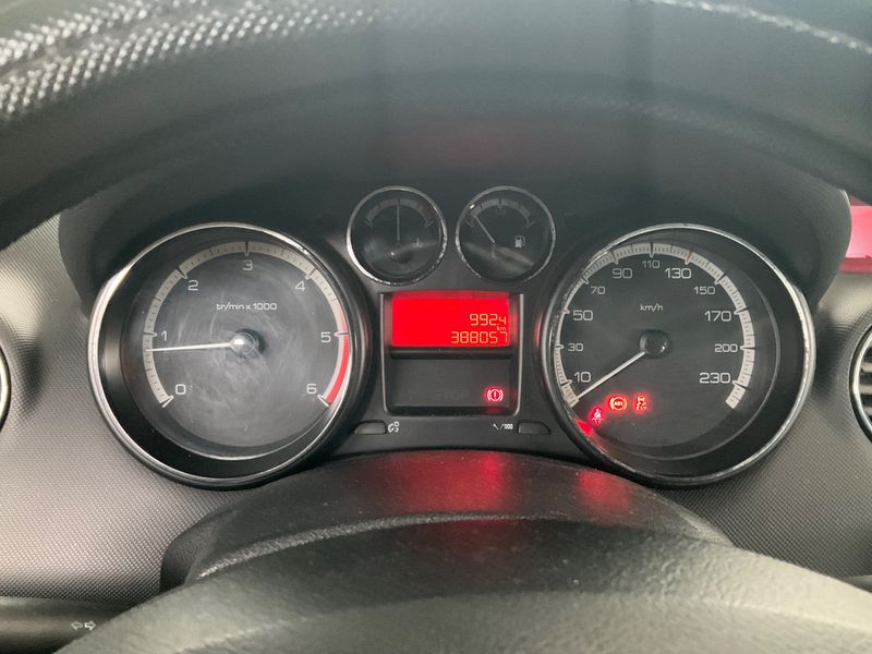 Peugeot 308 1.6 HDi Affaire Pack CD Clim 2013 – снимка 4