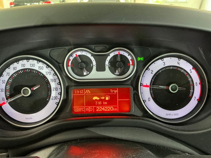 Fiat 500L 1.6 JTDM Lounge 2014 – снимка 4