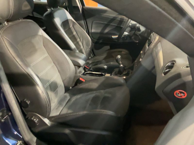 Ford Mondeo 2.0 TDCi Titanium X 2009 – снимка 16