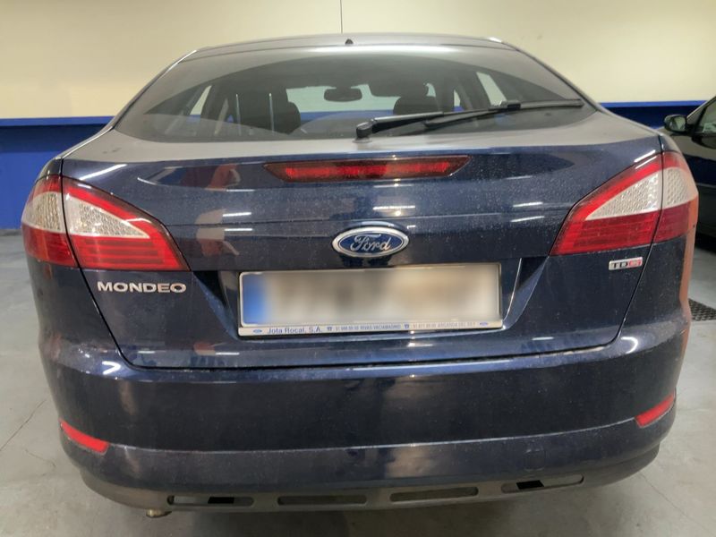 Ford Mondeo 2.0 TDCi Titanium X 2009 – снимка 7