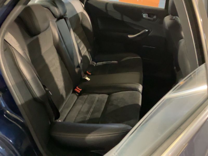 Ford Mondeo 2.0 TDCi Titanium X 2009 – снимка 19