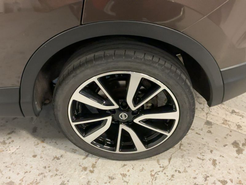 Nissan Qashqai 1.2 Tekna + 2017 – снимка 5