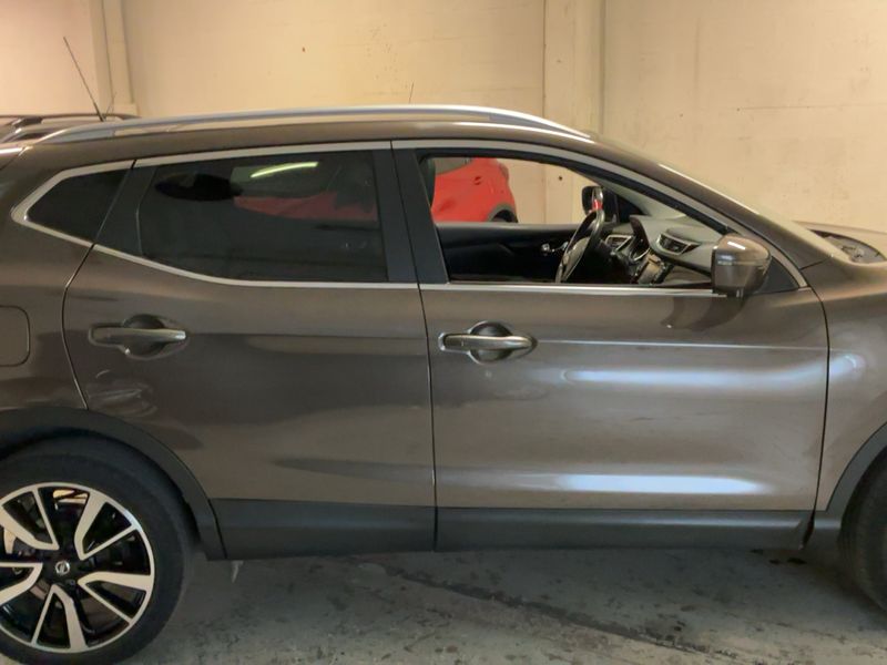 Nissan Qashqai 1.2 Tekna + 2017 – снимка 10