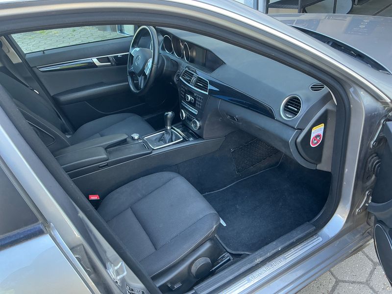 Mercedes-Benz C-Klasse C 220 CDI T BlueEfficiency Classic 2011 – снимка 3
