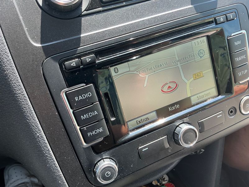 Volkswagen Caddy 2.0 TDI Edition30 2012 – снимка 34