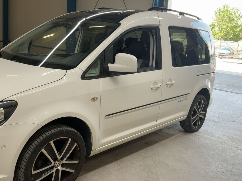 Volkswagen Caddy 2.0 TDI Edition30 2012 – снимка 2