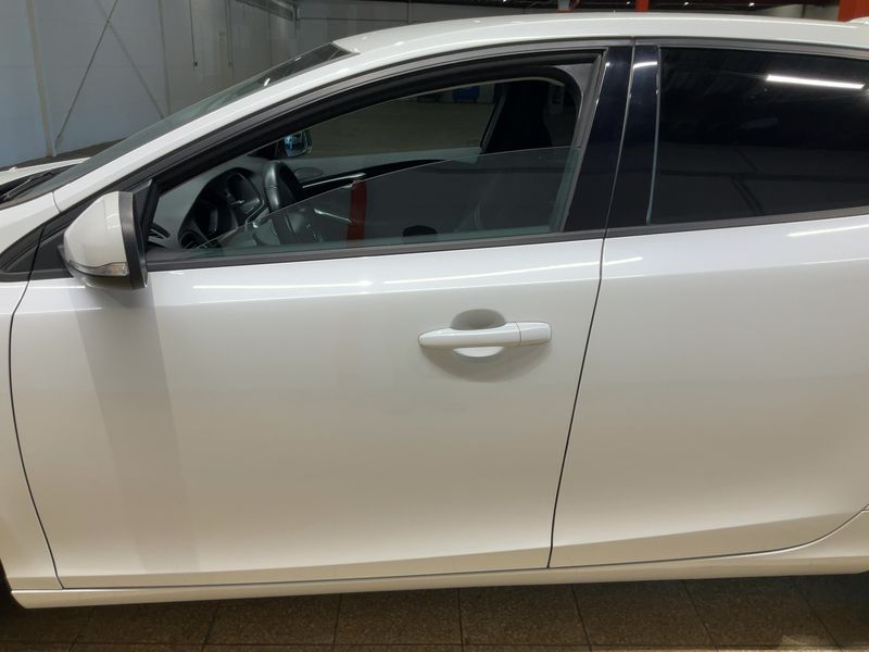 Volvo V40 2.0 D2 Momentum 2016 – снимка 4