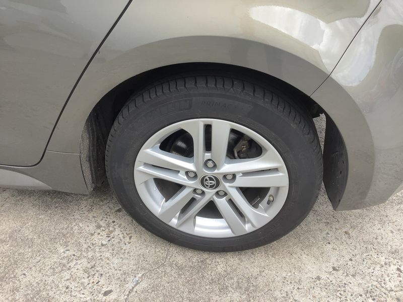 Toyota Corolla 1.8 Hybrid Active 2019 – снимка 5