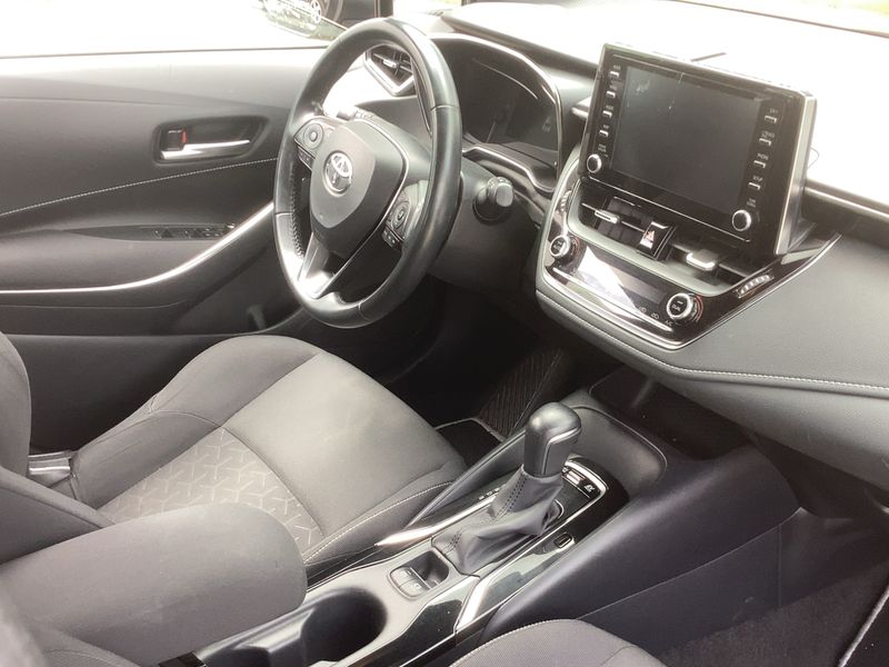 Toyota Corolla 1.8 Hybrid Active 2019 – снимка 17