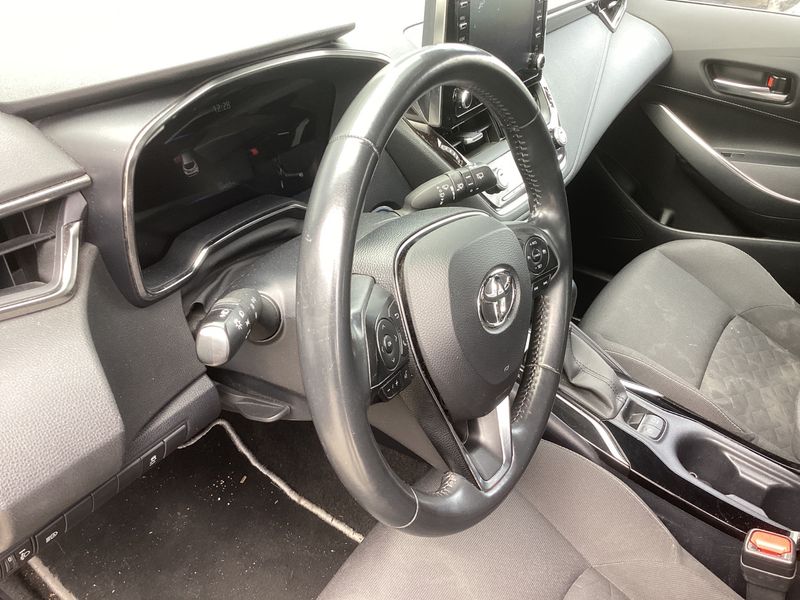 Toyota Corolla 1.8 Hybrid Active 2019 – снимка 33