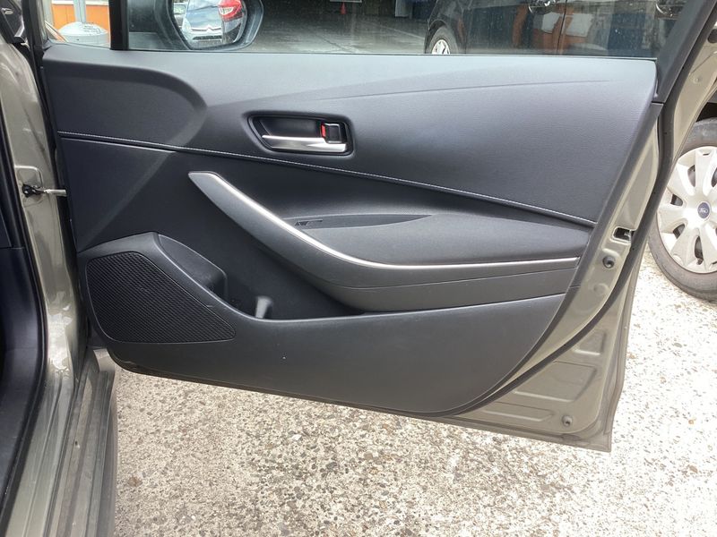 Toyota Corolla 1.8 Hybrid Active 2019 – снимка 30