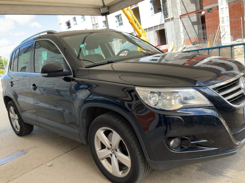 Volkswagen Tiguan 2.0 TDI Sport 2011 – снимка 12