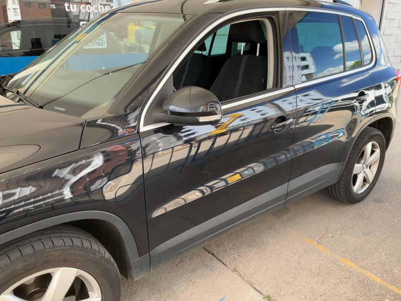 Volkswagen Tiguan 2.0 TDI Sport 2011 – снимка 4