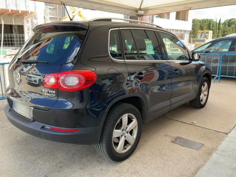 Volkswagen Tiguan 2.0 TDI Sport 2011 – снимка 8