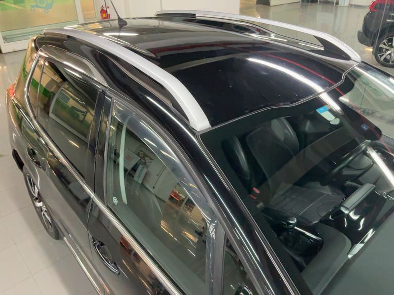 Peugeot 2008 1.6 e-HDi Allure 2014 – снимка 13
