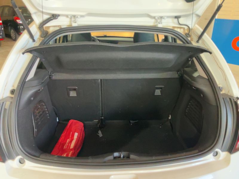 Citroen C3 1.2 e-VTi Collection 2015 – снимка 15