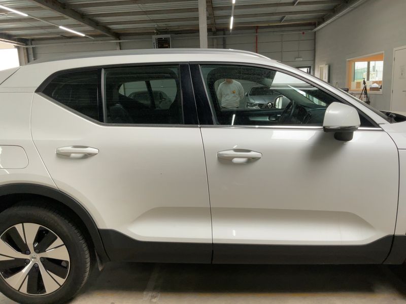 Volvo XC40 1.5 T5 Recharge Plug-in Hybrid Inscription Expression 2WD 2021 – снимка 10