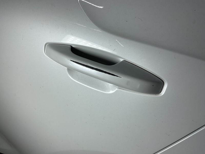 Volvo XC40 1.5 T5 Recharge Plug-in Hybrid Inscription Expression 2WD 2021 – снимка 22