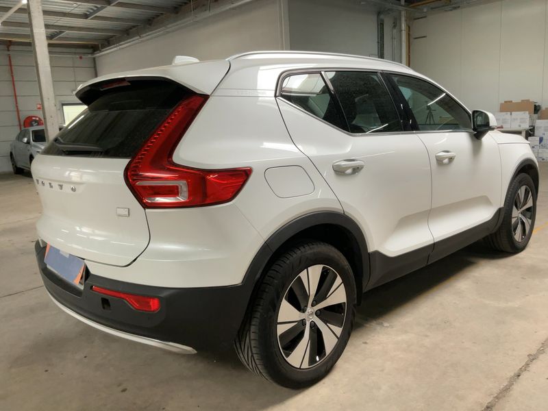 Volvo XC40 1.5 T5 Recharge Plug-in Hybrid Inscription Expression 2WD 2021 – снимка 8
