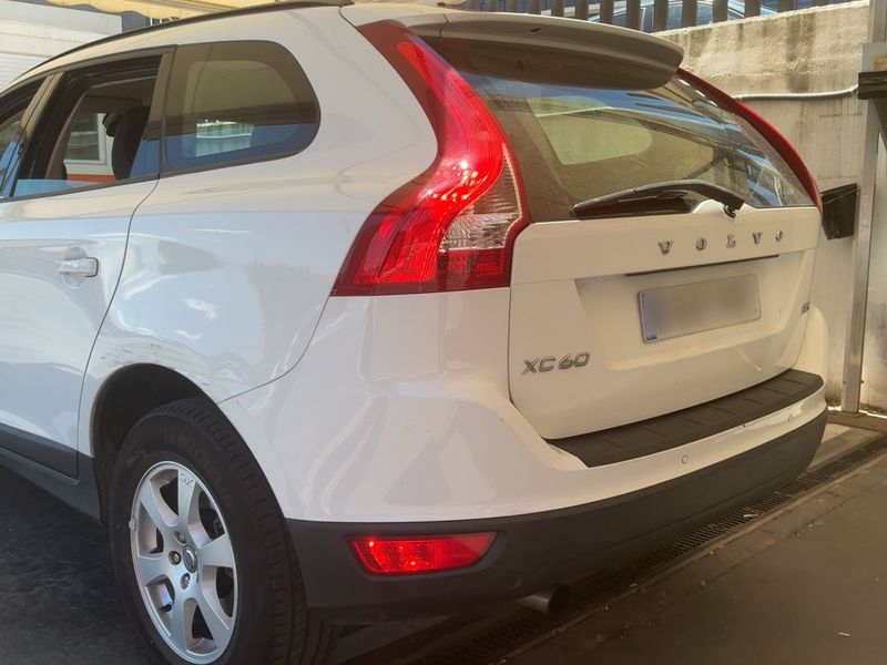 Volvo XC60 2.0 D3 Kinetic 2WD 2013 – снимка 6