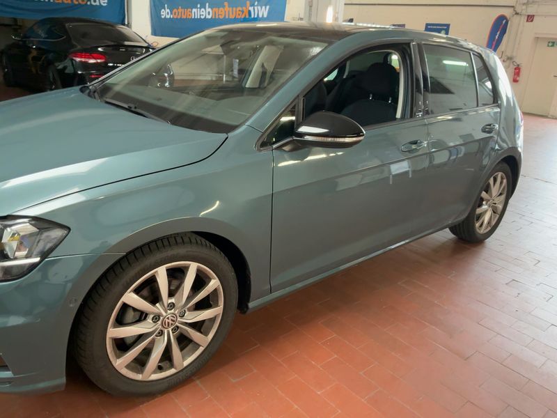 Volkswagen Golf VII 1.6 TDI IQ-DRIVE 2019 – снимка 2