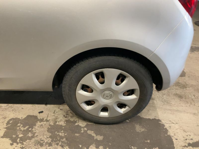 Opel Corsa 1.2 Edition 2018 – снимка 5