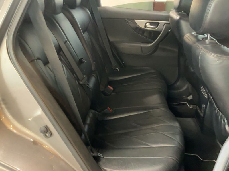 Infiniti FX 3.0 V6 Diesel FX30d S Premium 2010 – снимка 19