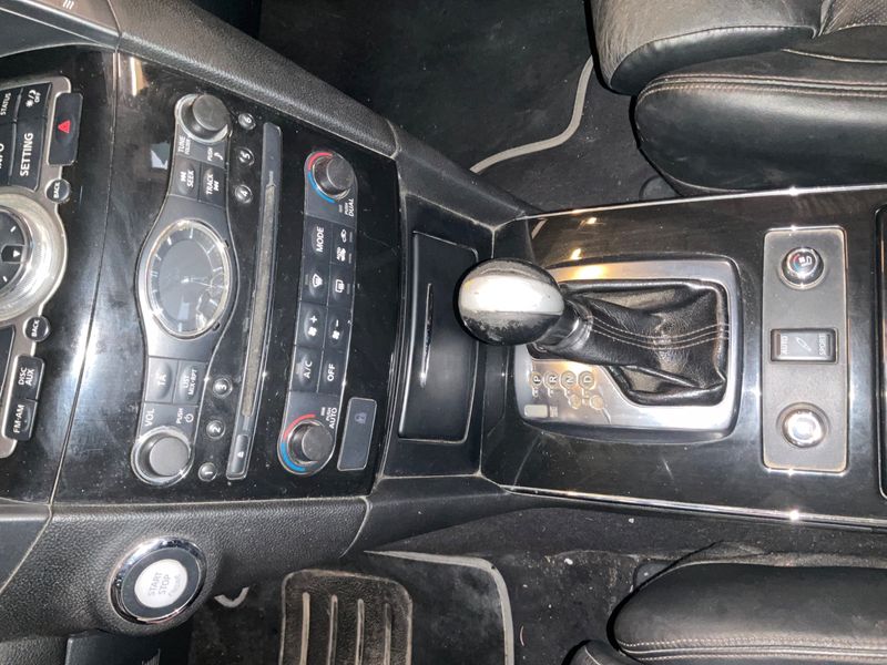 Infiniti FX 3.0 V6 Diesel FX30d S Premium 2010 – снимка 34