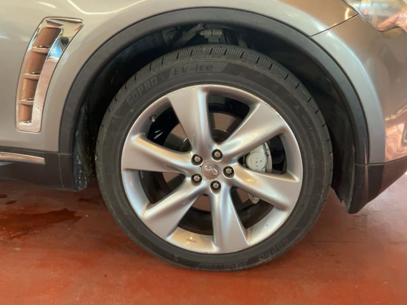 Infiniti FX 3.0 V6 Diesel FX30d S Premium 2010 – снимка 11