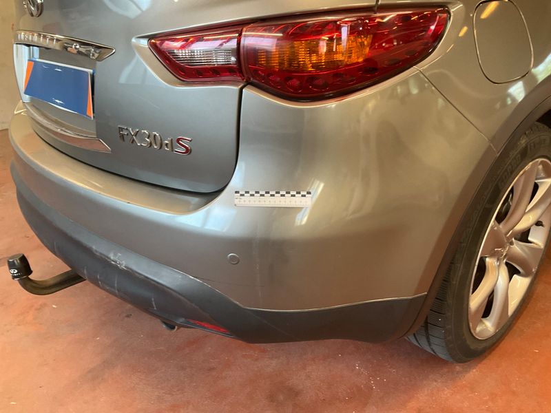 Infiniti FX 3.0 V6 Diesel FX30d S Premium 2010 – снимка 49