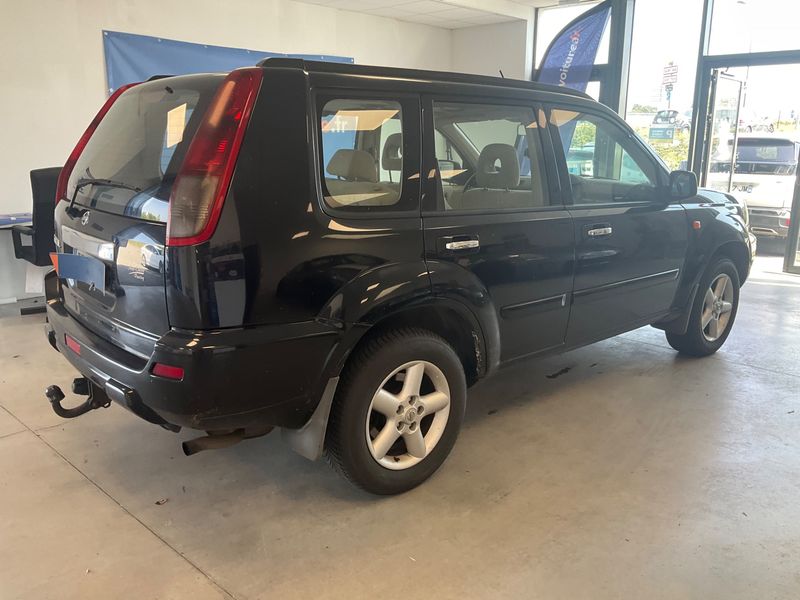 Nissan X-Trail 2.2 Turbodiesel Luxe 2002 – снимка 2