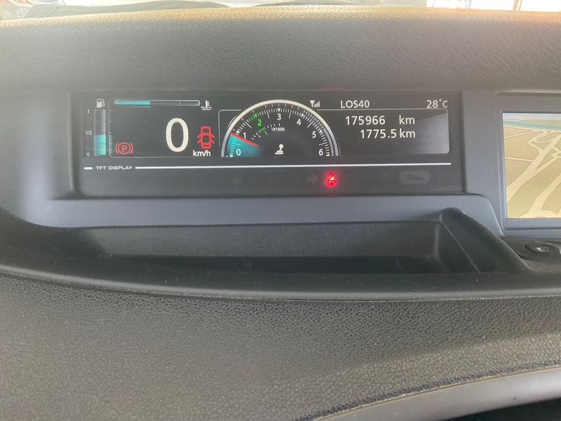 Renault Grand Scenic 1.5 dCi Selection 2015 – снимка 18