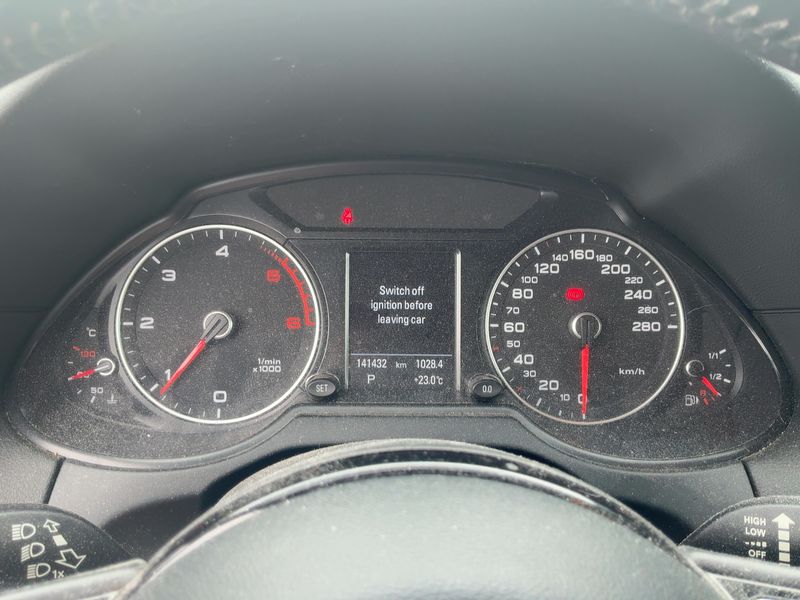 Audi Q5 2.0 TDI quattro 2013 – снимка 18