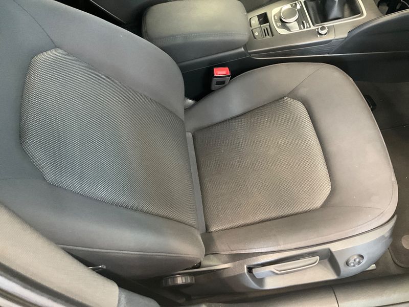 Audi A3 Sportback 1.6 TDI 2018 – снимка 33