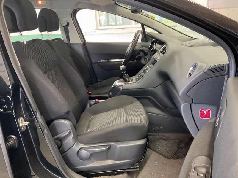 Peugeot 5008 2.0 HDi Platinum 2011 – снимка 3