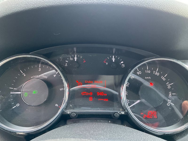 Peugeot 5008 2.0 HDi Platinum 2011 – снимка 4