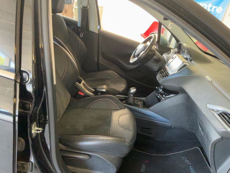 Peugeot 2008 1.6 e-HDi Crossway 2015 – снимка 16