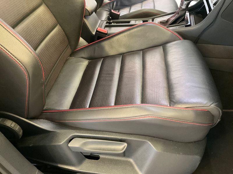 Volkswagen Golf VII 2.0 TSI GTI TCR 2019 – снимка 26