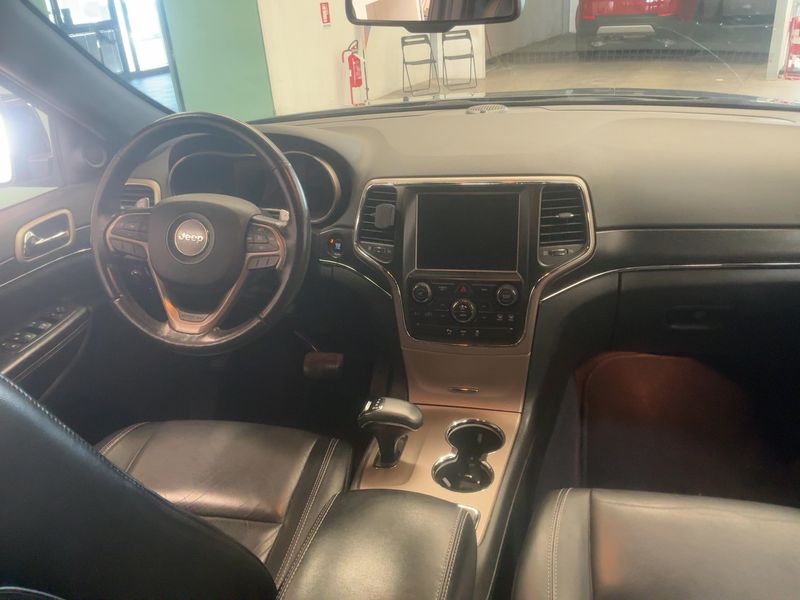 Jeep Grand Cherokee 3.0 CRD Limited 2016 – снимка 17